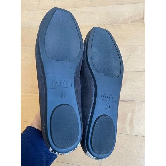 MIA BNWT black faux suede casual flats sz 6 back animal print panel - Picture 5 of 8